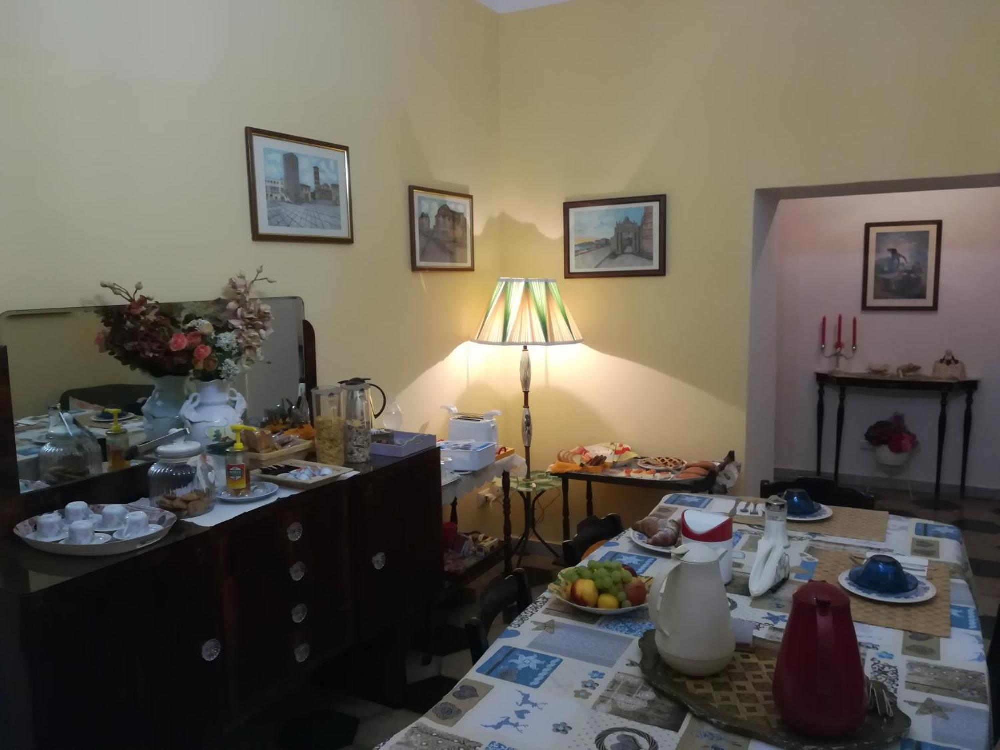 Angelina Antica Dimora Bed and Breakfast Terracina Εξωτερικό φωτογραφία