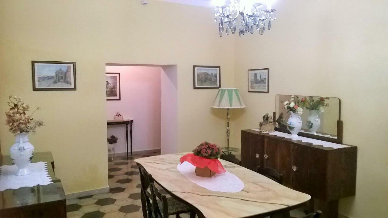 Angelina Antica Dimora Bed and Breakfast Terracina Εξωτερικό φωτογραφία